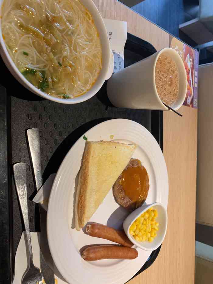 大家乐(石岐店)-"上餐都蛮快的.服务态度比前好.环境一般.