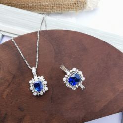 -威德钻石-克拉钻大本营(南京东路店)