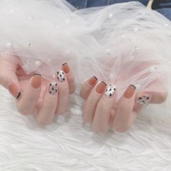 -七彩虹美甲美睫 半永久