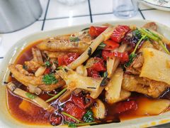 -周良天山牛杂城(天山路总店)