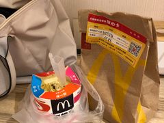 -麦当劳(杭州西湖银泰百货店)
