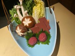 -余欢领鲜火锅(新街口店)