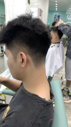 -魅·Hair设计烫染接发店