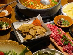 -贵厨酸汤牛肉(花果园国际中心店)