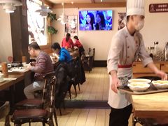 大堂-管氏翅吧(国展店)