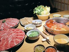 -礼舍·和牛火锅·烤肉·料理餐厅(华茂店)