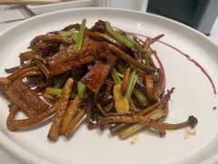 -峨嵋小镇·川菜(正定朗华店)