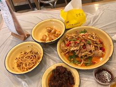 -东排食堂长沙小吃大排档(五一广场店)