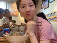 -鑫花溪牛肉米粉(人民广场店)