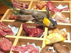 -肉魁屋·烧肉·烧鸟·酒场(高新店)