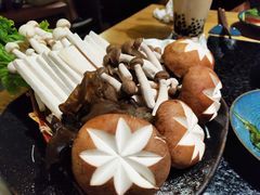 菌菇拼盘-湊湊火锅·茶憩(上海合生汇店)