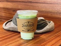 抹茶拿铁-琥珀咖啡 Ambercoffee