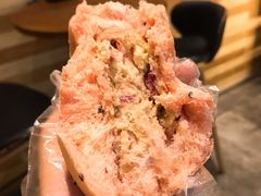 玫瑰乳酪猪猪包-野上麦田(中贸广场店)