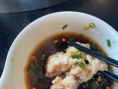 小米辣-老来福·非遗酸汤兔(凯旋路店)
