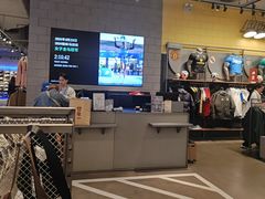 -adidas(正佳广场店)