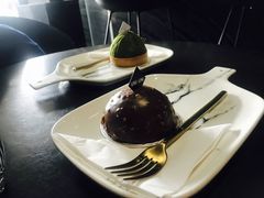 -UNI UNI(环亚凯瑟琳店)