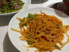 -关东小磨东北菜(漕河泾印象城店)