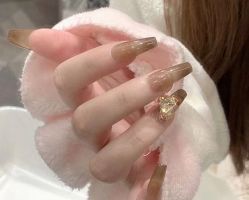 -悦指间美甲美睫
