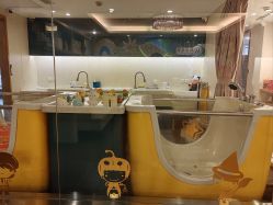 -萌诺尊享(外滩店)