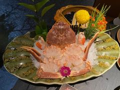 -蟹犇前•帝王蟹雪蟹(陆家嘴店)