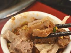 -老石黑山羊毛驴肉火锅(金凯广场店)