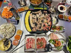 -阿亲家·韩式无限烤肉(不夜城店)