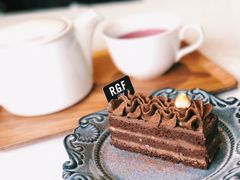 温哥华黑巧克力-RGF(巨鹿路店)