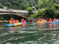 -安吉龙王山峡谷漂流