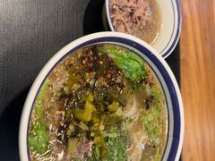 -云阿蛮云南生烫牛肉米线(奉贤路店)