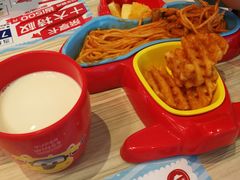 -必胜客(绿地新都会店)