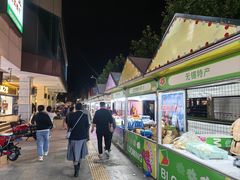 -百联临沂购物中心(临沂路店)