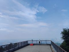 -紫金山山顶公园