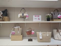 -唯品会(北京国瑞城店)