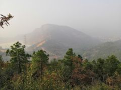 -灵岩山风景区