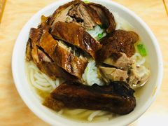 -香辉食馆(新兴路店)