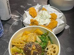 -W COLLECTIVE  DESSERT SHOP