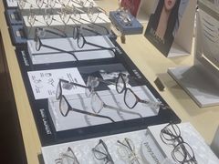 -鲸渝眼镜·浅目视光(春熙路店)