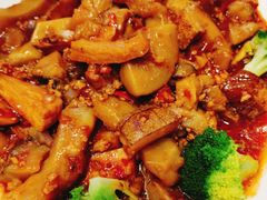 -唐拉雅秀酒店-西锦汇空中BBQ·思创餐厅