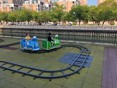 -蒙特利亲子乐园