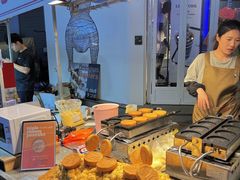 -BHC炸鸡(明洞总店)