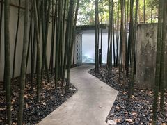 -穹六人间 people 6(岳阳路店)
