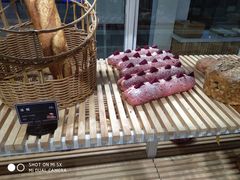 -焙丽拾光(麦凯乐直营店)
