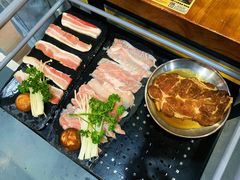 -黑豚黨韩国烤肉料理(悦然时光店)
