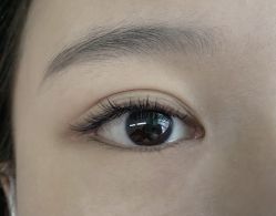 -芮娅时光半永久纹眉·美甲美睫·皮肤管理