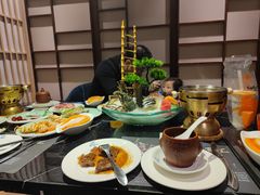 -小天鹅戴斯酒店鲸鲨百汇创作料理