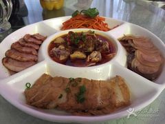 -亢龙太子酒轩(东湖店)