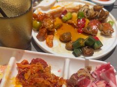 -黑金·寻焰自助百汇·烤肉·火锅(中街店)