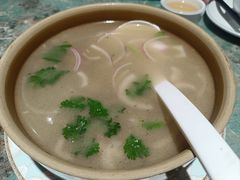 -新疆伊秀清真餐厅