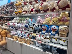 -名创优品(山东青岛华润万象城店)