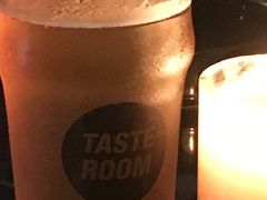 -TASTE ROOM Bar